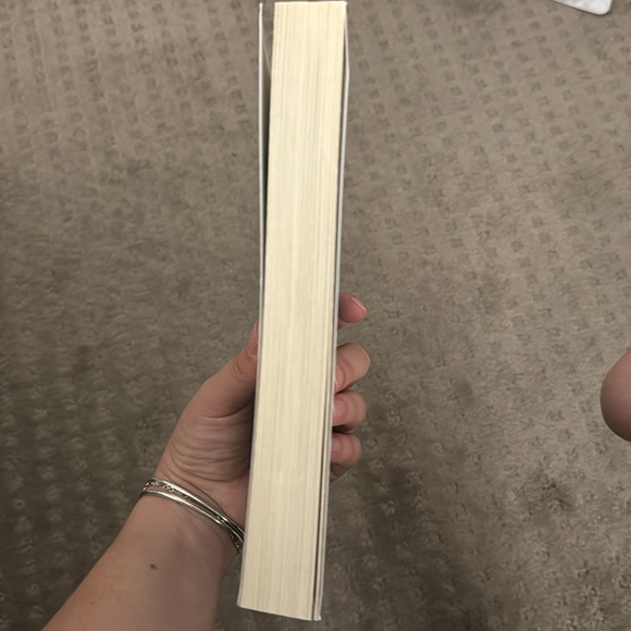 It Starts With Us - Colleen Hoover - Picture 4 of 5